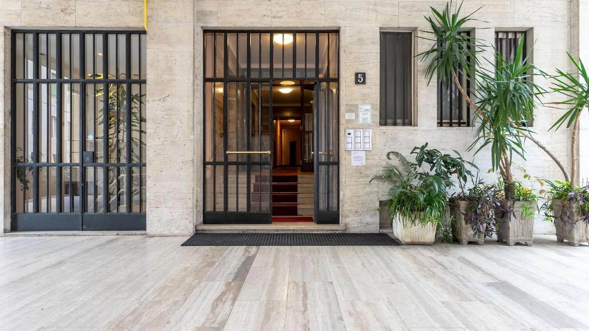 Disciplini Two Bedrooms Milán 0*,